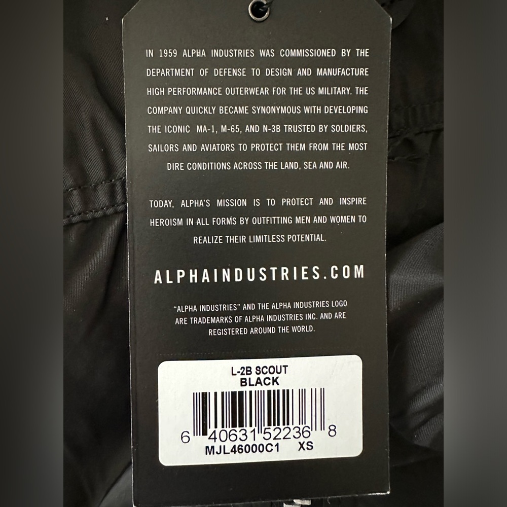NWOT Alpha Industries Bomber Jacket - Picture 11 of 12